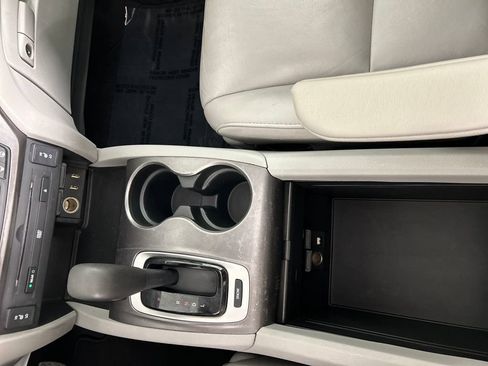 Used 2016 Honda Pilot EX-L image 10