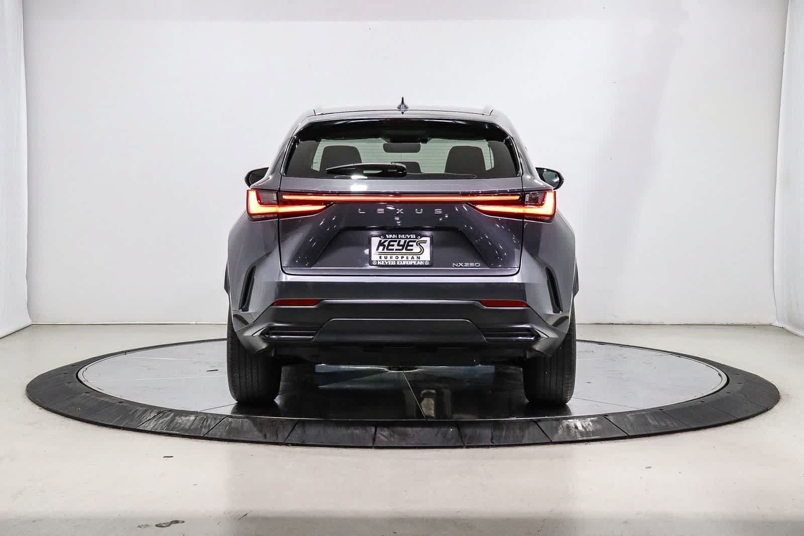 Used 2024 Lexus NX 250 FWD w/ Premium Package image 3