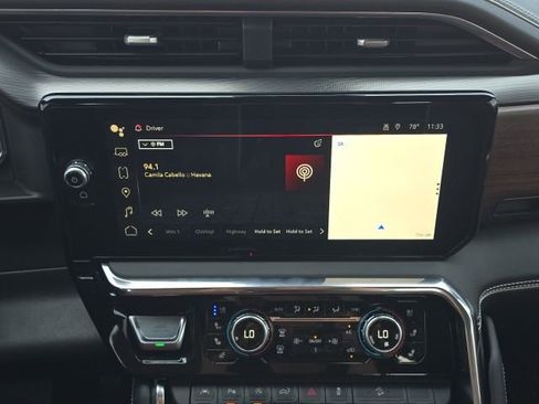 Used 2025 GMC Sierra 1500 Denali Ultimate image 36