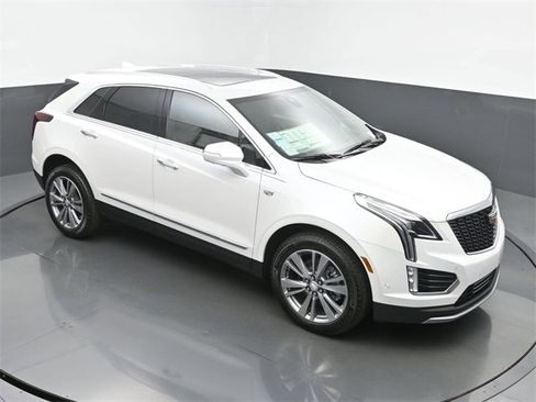 New 2025 Cadillac XT5 Premium Luxury w/ Technology Package image 44