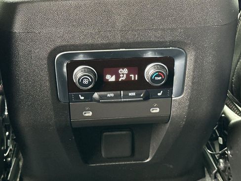 Used 2023 Chevrolet Suburban RST w/ Luxury Package image 13