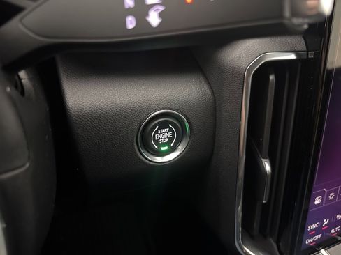 New 2026 GMC Acadia Elevation w/ Elevation Premium Package image 39