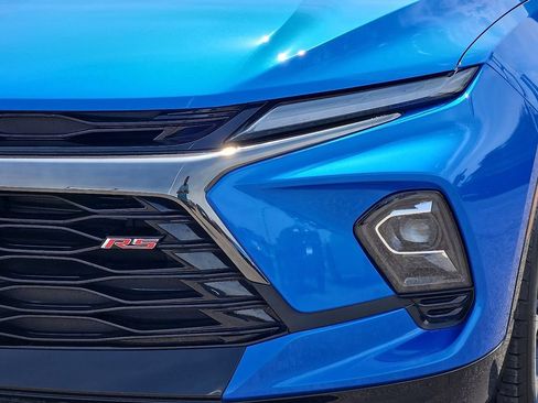 Used 2025 Chevrolet Blazer RS FWD image 7