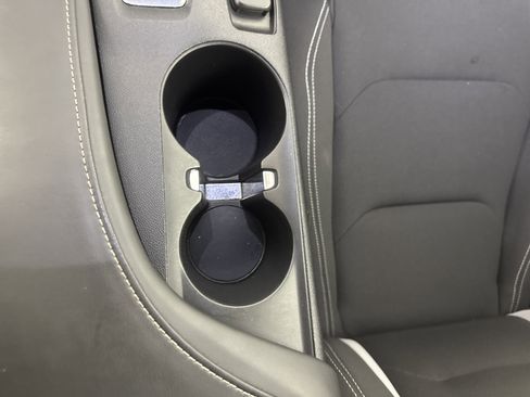 Used 2019 Chevrolet Camaro LS image 31