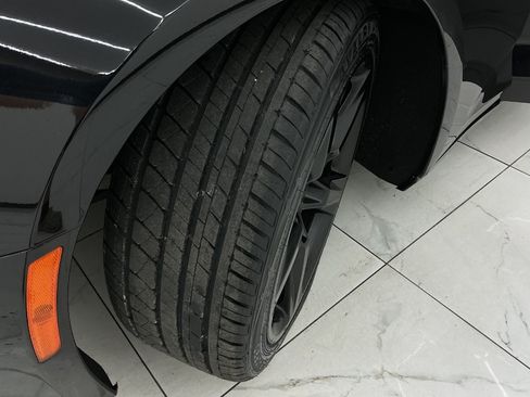 Used 2017 Chevrolet Camaro LT RWD image 40