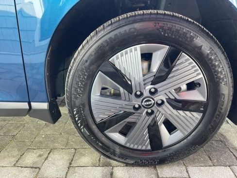 Used 2025 Nissan Murano SL image 44