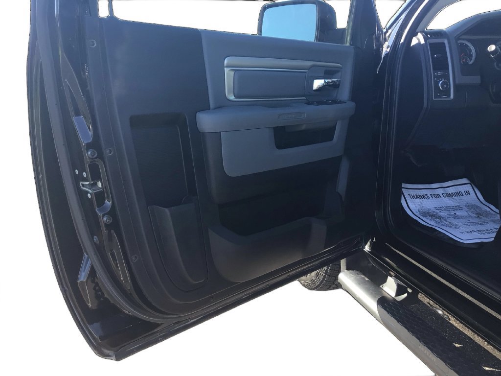 Used 2015 RAM 1500 Express w/ Black Ram 1500 Express Group AWD/4WD image 19