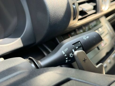 Used 2014 Lexus IS 250 RWD image 32