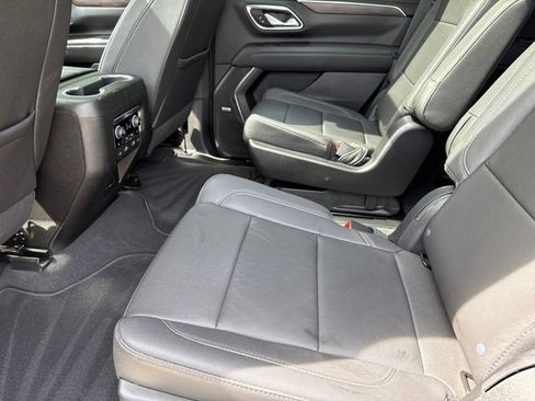 Used 2023 Chevrolet Tahoe Z71 w/ Luxury Package image 19