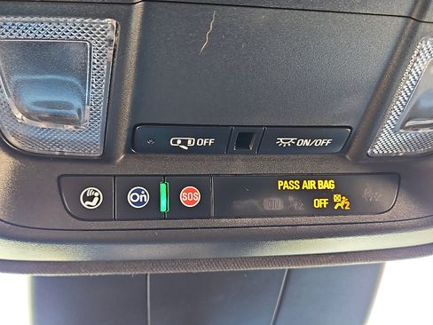 Used 2024 Cadillac XT4 Premium Luxury image 20