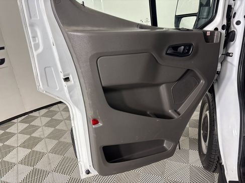 Used 2020 Ford Transit 250 Low Roof image 7