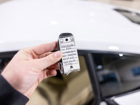 Used 2016 Lamborghini Huracan LP 610-4 image 44