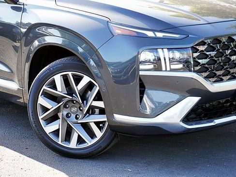 Certified 2023 Hyundai Santa Fe Calligraphy FWD image 4