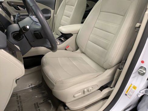 Used 2022 GMC Terrain Denali image 10