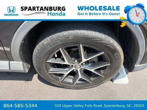 Used 2016 Toyota RAV4 SE FWD image 25