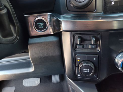 Used 2024 Ford F250 Lariat w/ Lariat Ultimate Package image 32