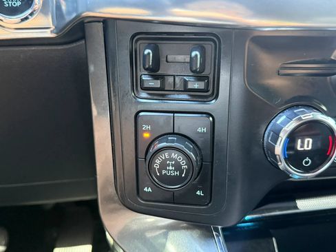 Used 2021 Ford F150 Lariat w/ Equipment Group 502A High AWD/4WD image 20