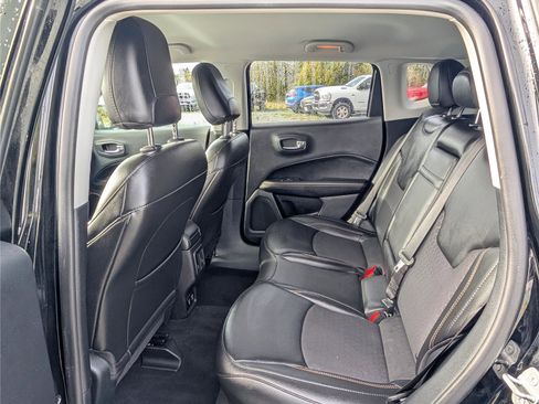 Used 2019 Jeep Compass Latitude w/ Popular Equipment Group image 13