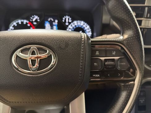 Used 2023 Toyota Tundra SR5 w/ SR5 Convenience Package image 27