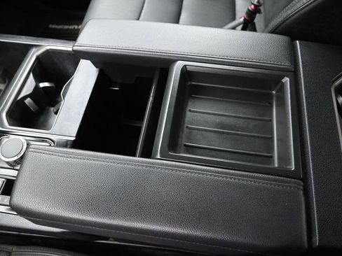 Used 2024 Toyota Tundra SR5 w/ SR5 Premium Package AWD/4WD image 18