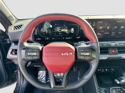 Used 2025 Kia K4 GT-Line w/ GT-Line Premium Package image 13