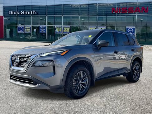 Used 2023 Nissan Rogue S image 3