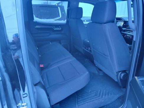 Used 2023 Chevrolet Silverado 1500 LT w/ Convenience Package II image 14