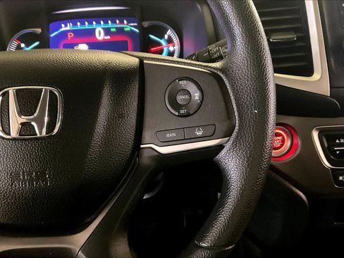 Used 2020 Honda Pilot LX image 22