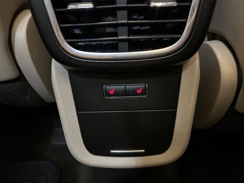 Used 2016 Lincoln MKX Reserve w/ Technology Package image 21