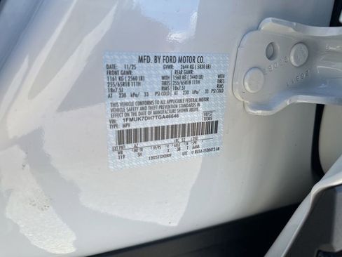 New 2026 Ford Explorer Active w/ Active Comfort Package image 45