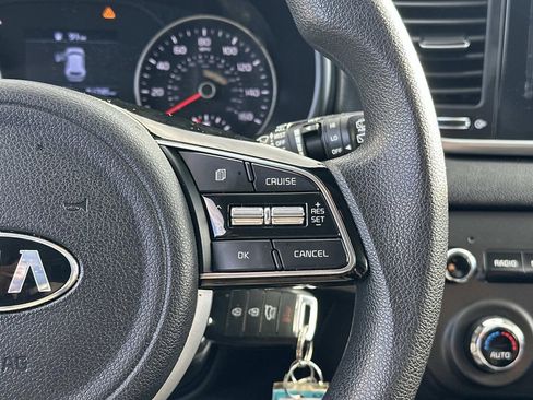 Used 2020 Kia Sportage LX w/ LX Popular Package image 19