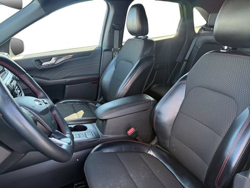 Used 2024 Ford Escape ST-Line AWD/4WD image 18