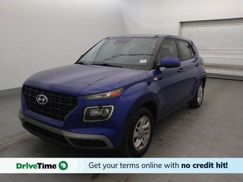 Used 2022 Hyundai Venue SE FWD image 1