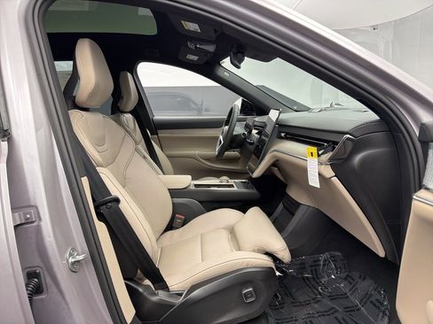 New 2026 Volvo EX90 Ultra AWD/4WD image 15