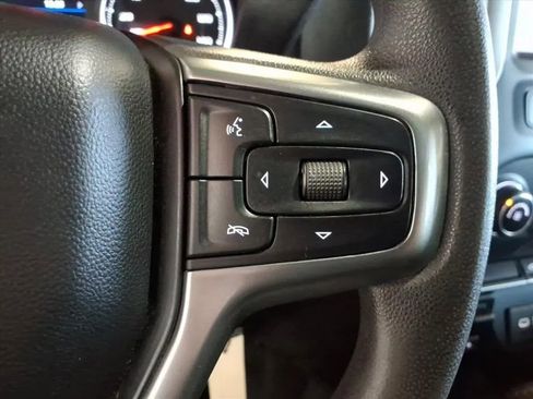 Used 2023 Chevrolet Silverado 2500 Custom w/ Custom Convenience Package image 24