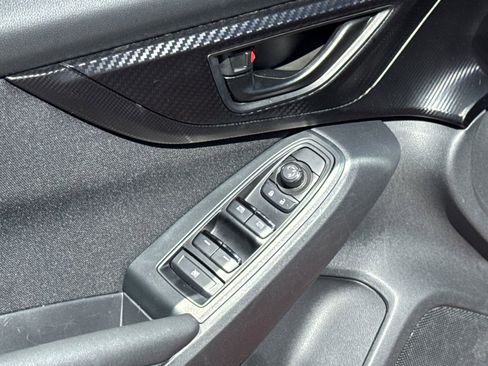 Used 2023 Subaru Crosstrek 2.0i image 18