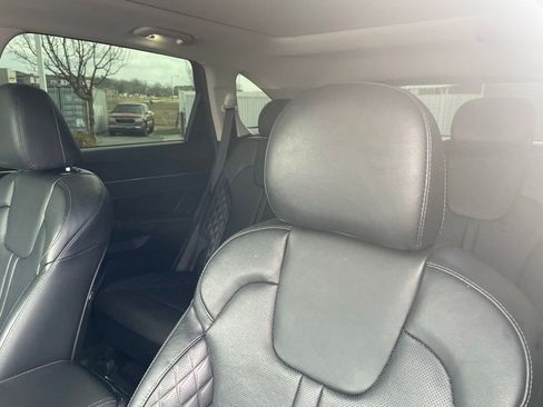 Used 2021 Kia Sorento SX image 21