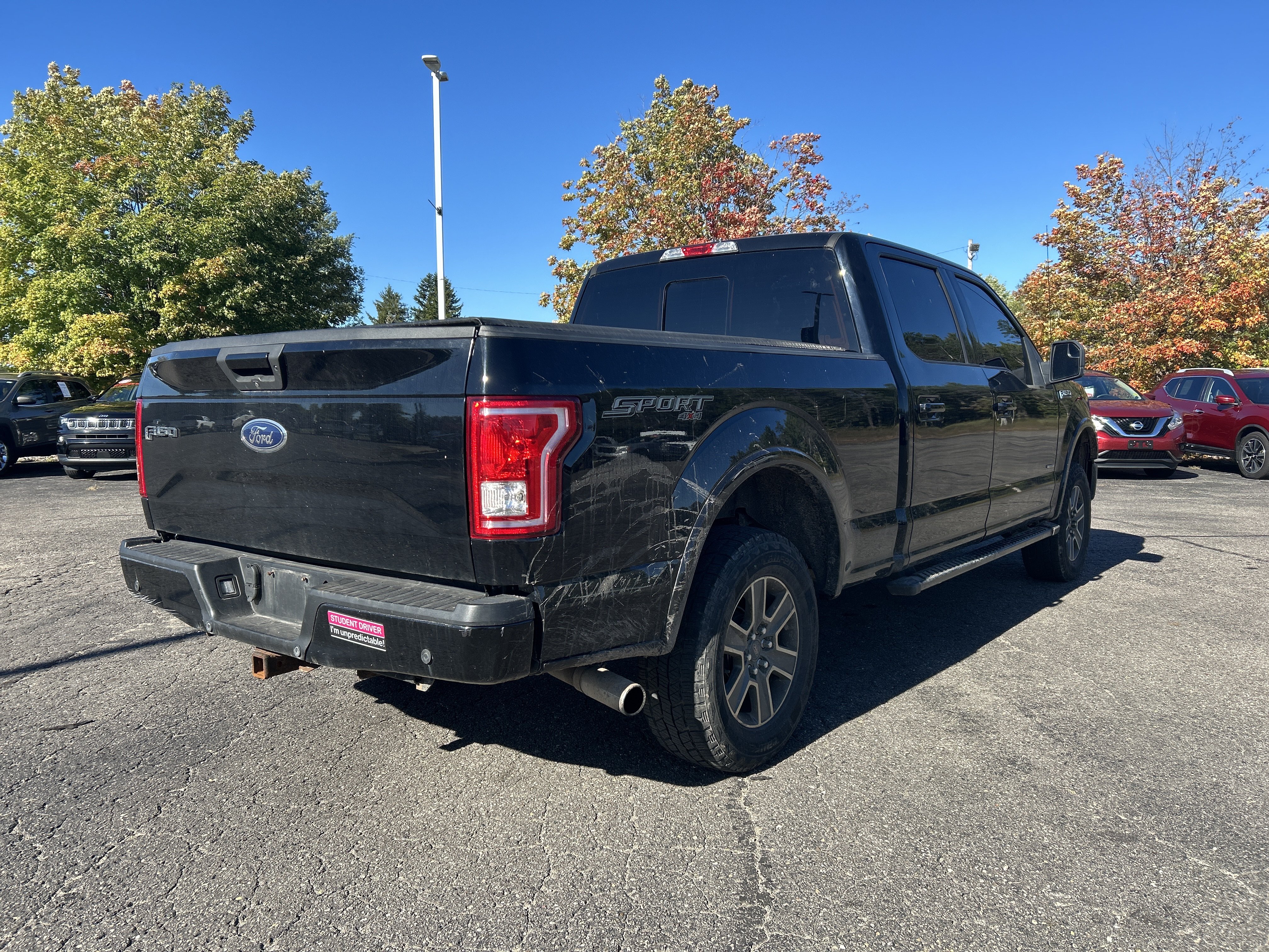 Used 2016 Ford F150 XLT w/ Equipment Group 302A Luxury AWD/4WD image 4