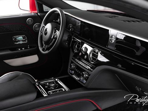 Used 2024 Rolls-Royce Spectre w/ Spectre Launch Package image 43