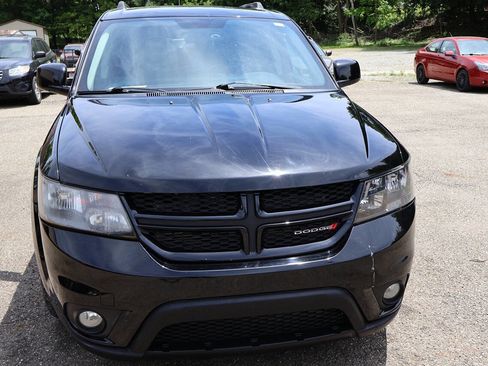 Used 2018 Dodge Journey SXT w/ Blacktop Package AWD/4WD image 2