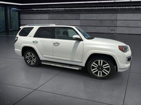 Used 2023 Toyota 4Runner Limited AWD/4WD image 9