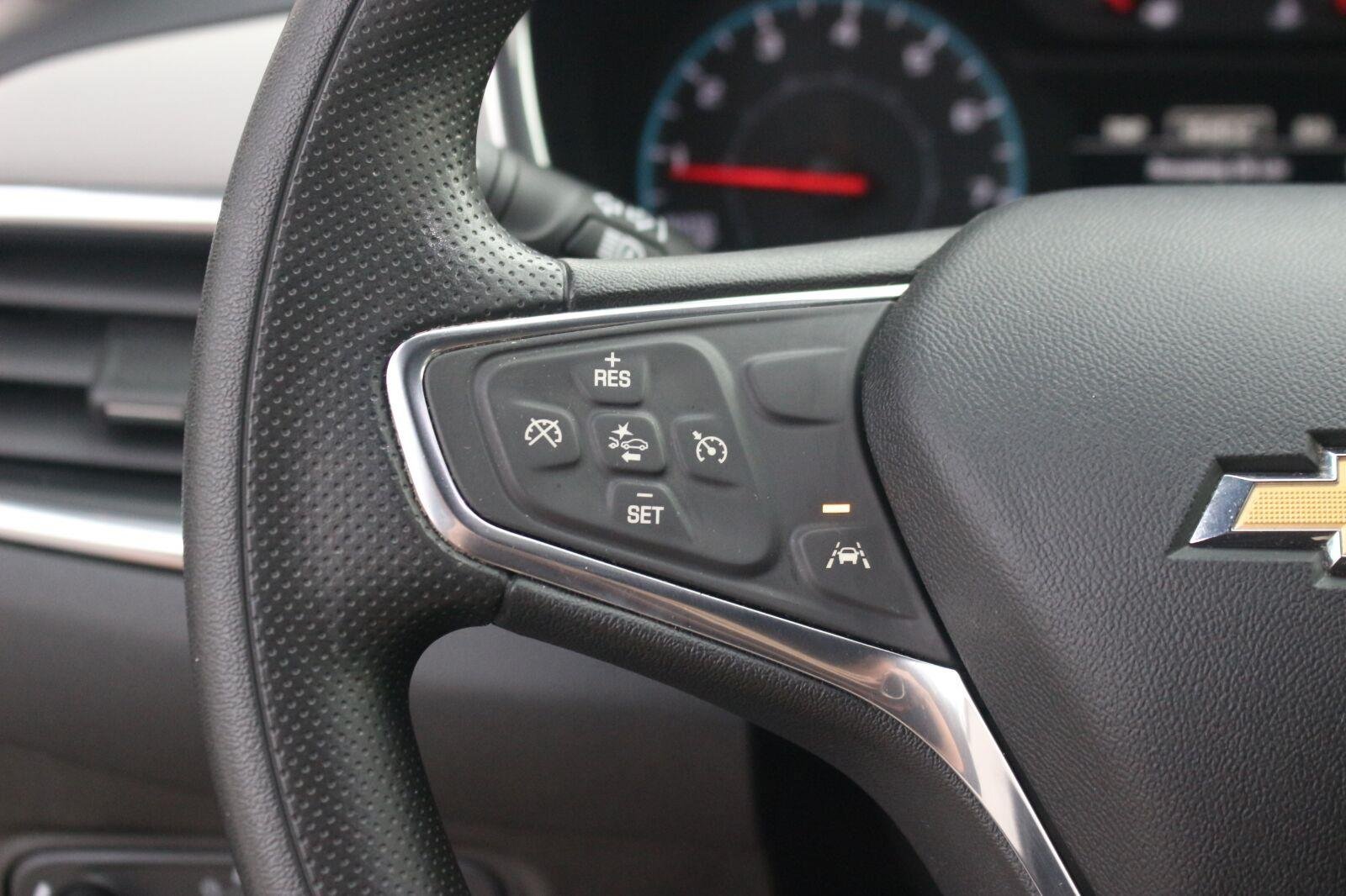Used 2021 Chevrolet Equinox LS w/ LS Convenience Package FWD image 19