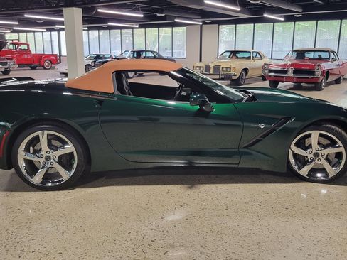 Used 2014 Chevrolet Corvette Stingray Convertible w/ 3LT Preferred Equipment Group RWD image 37