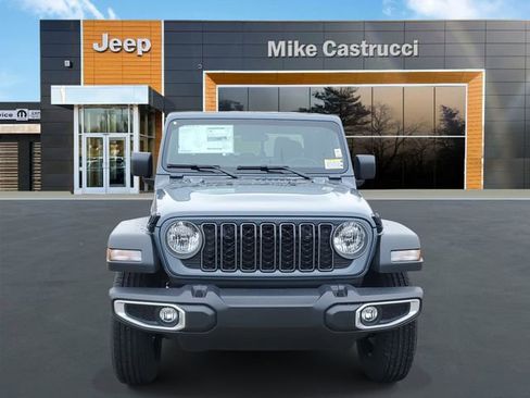 New 2026 Jeep Gladiator Sport image 2