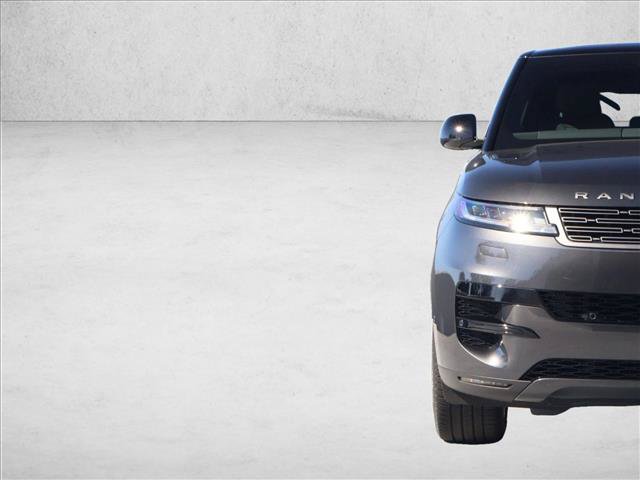 Used 2025 Land Rover Range Rover Sport SE AWD/4WD image 12