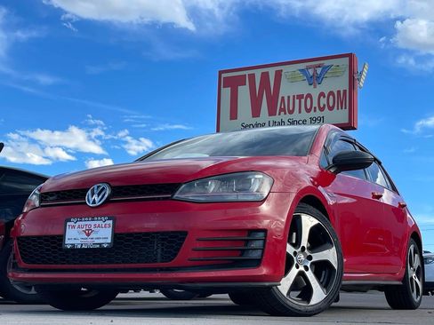 Used 2015 Volkswagen GTI SE w/ Lighting Package (SEL) image 14