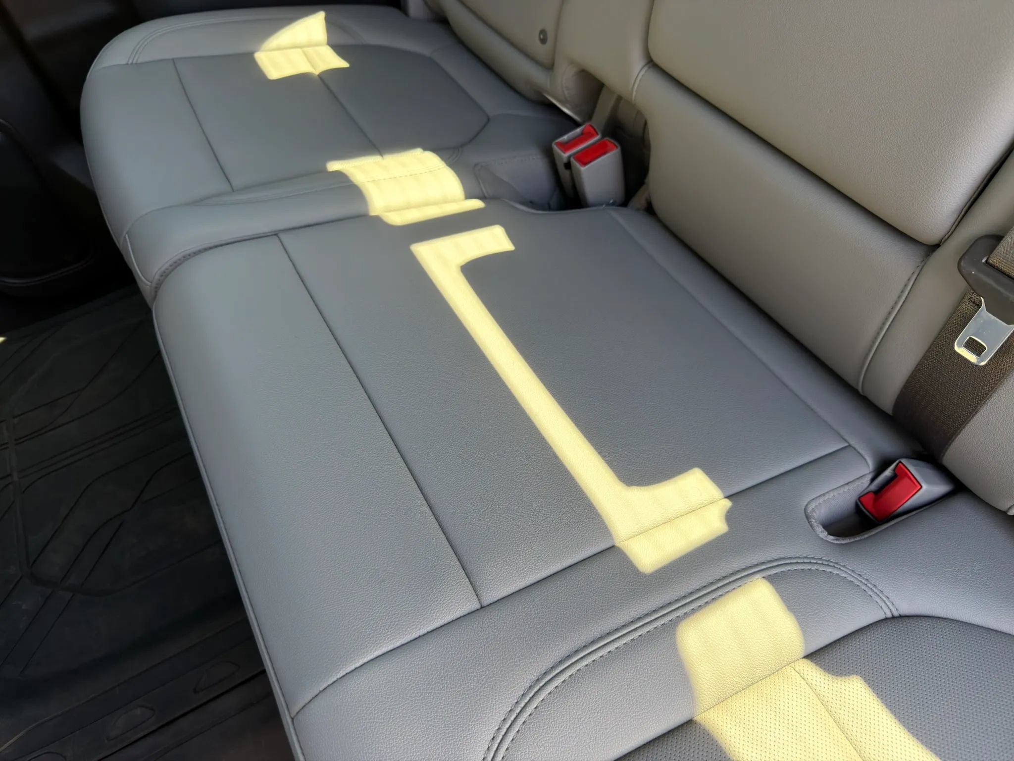 Used 2019 Chevrolet Silverado 1500 LTZ w/ LTZ Plus Package AWD/4WD image 25
