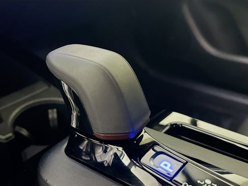 Certified 2024 Toyota Prius Prime image 21