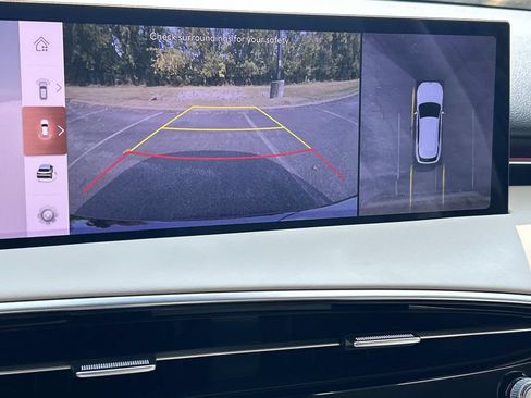 New 2027 Genesis GV70 2.5T Advanced AWD/4WD image 36