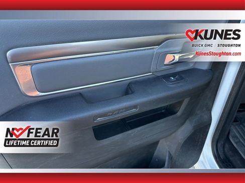 Used 2023 RAM 1500 Classic SLT w/ Electronics Group image 40